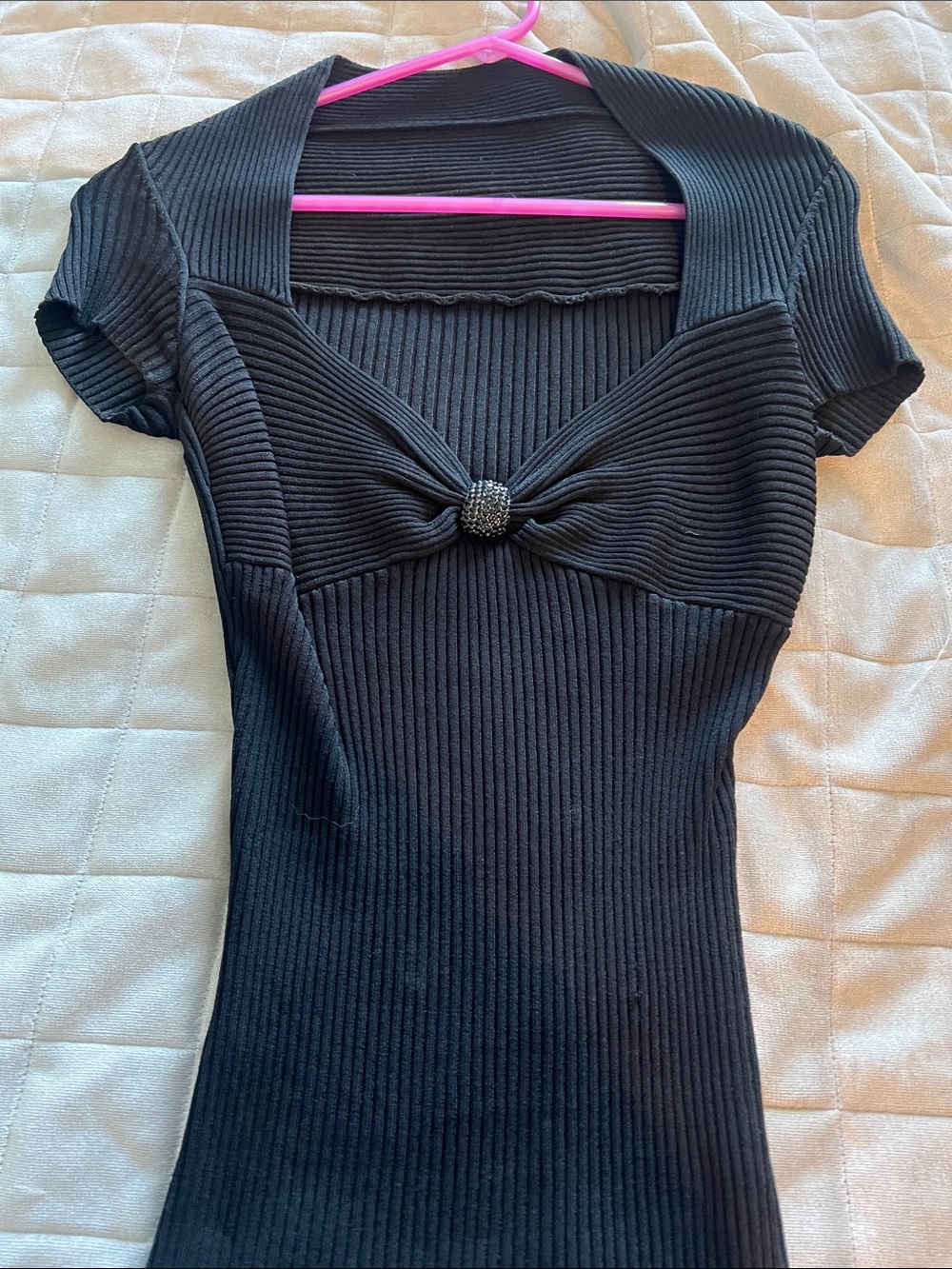 Cache Black Ribbed Short Sleeve Knot-Front Top